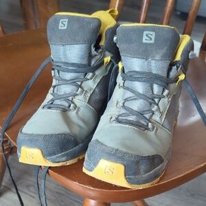 Salomon Black and Yellow Outdoor Boots
